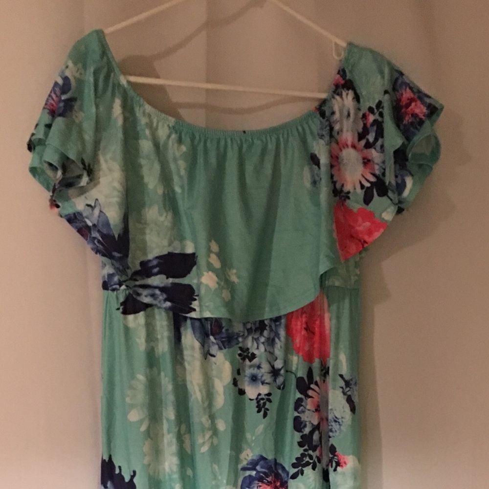 off the shoulder Maxi Dress